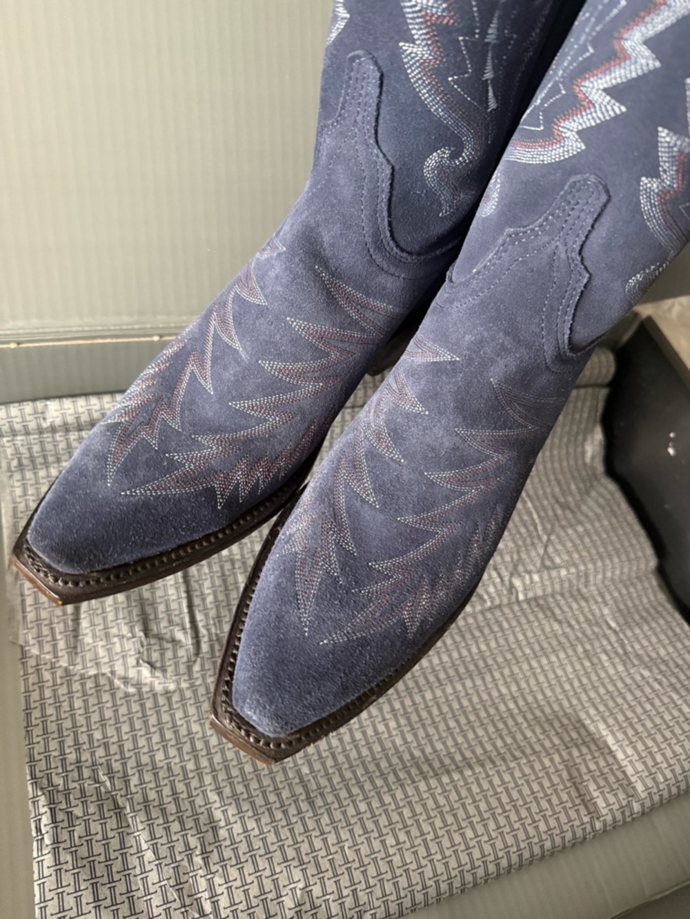 Lucchese pricilla boot - Picture 9 of 11